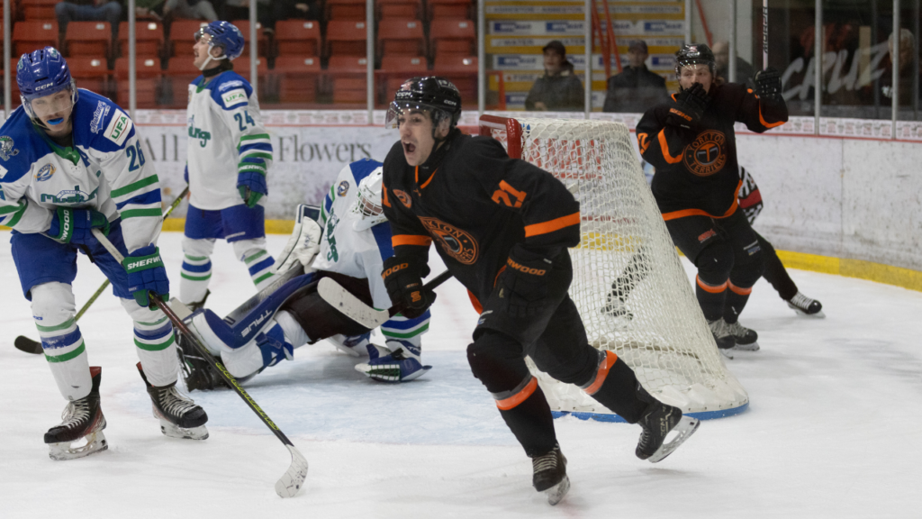Yorkton Looks to Regain Momentum in Melfort | Yorkton Terriers